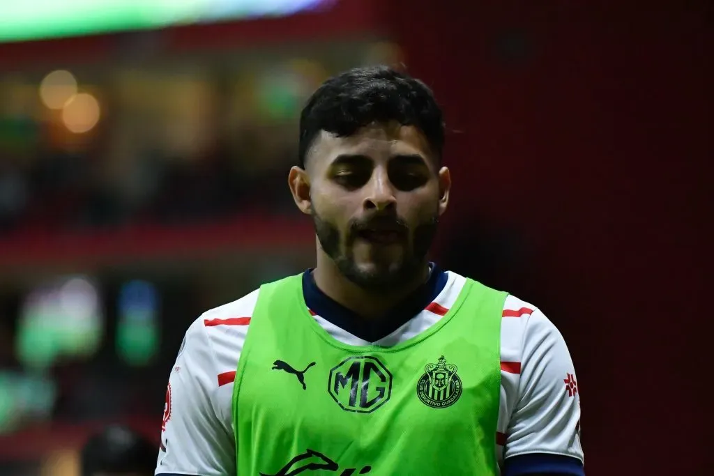 chivas alexis vega christian chicote calderon separados del equipo disciplinaria amaury vergara liga mx