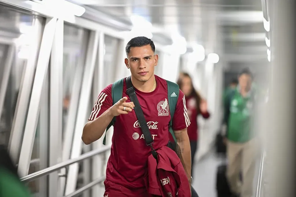 Luis Malagón llegando a Tegucigalpa. / @miseleccionmx