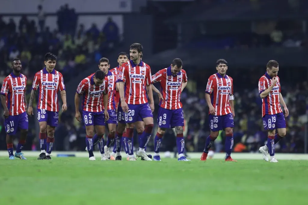Jugadores del Atlético San Luis durante el partido de vuelta de las Semifinales ante América. Foto: Imago7