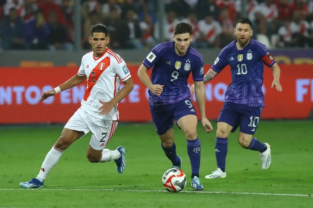 Julián Álvarez jugó una gran doble fecha de Eliminatorias con la Selección Argentina. (Foto: Getty).