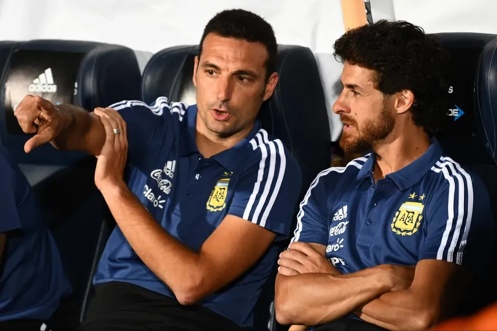 Scaloni y Aimar trabajan juntos desde el 2018. (Getty)