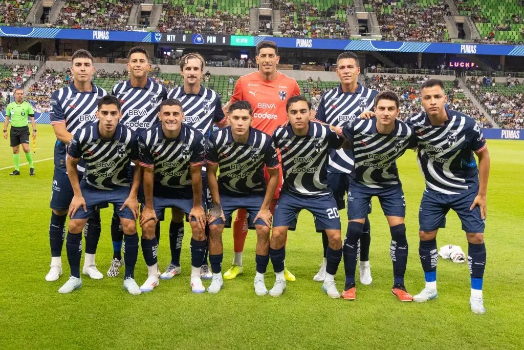 Maxi Meza fue titular en su último partido con la camiseta de Monterrey. Empate 1-1 ante Pumas UNAM (gol de Rogelio Funes Mori). Foto: Rayados.