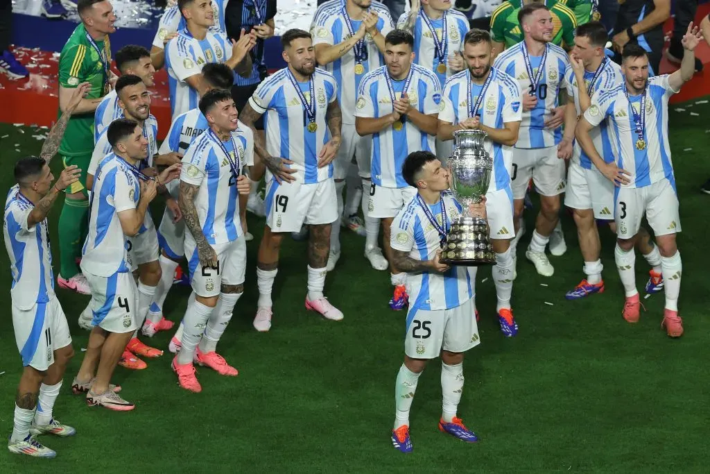 Lisandro viene de ser figura y campeón en la Selección en la última Copa América. (Foto: Getty).