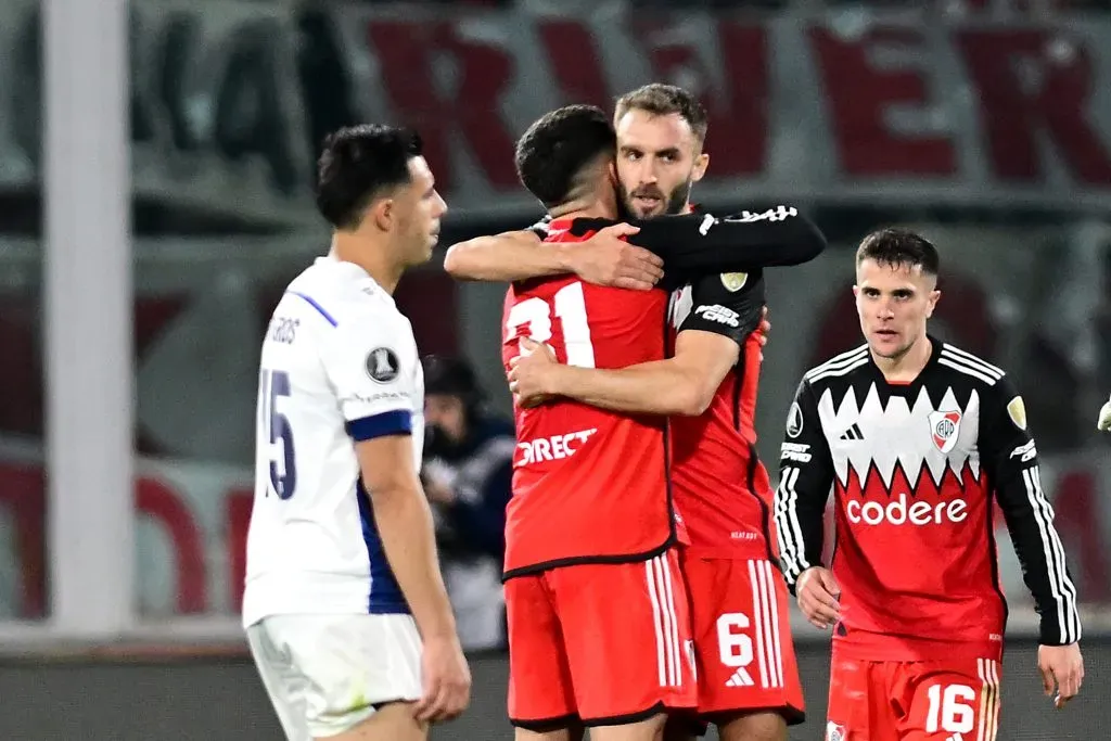 River ganó en Córdoba con Germán Pezzella como uno de los puntos más altos.