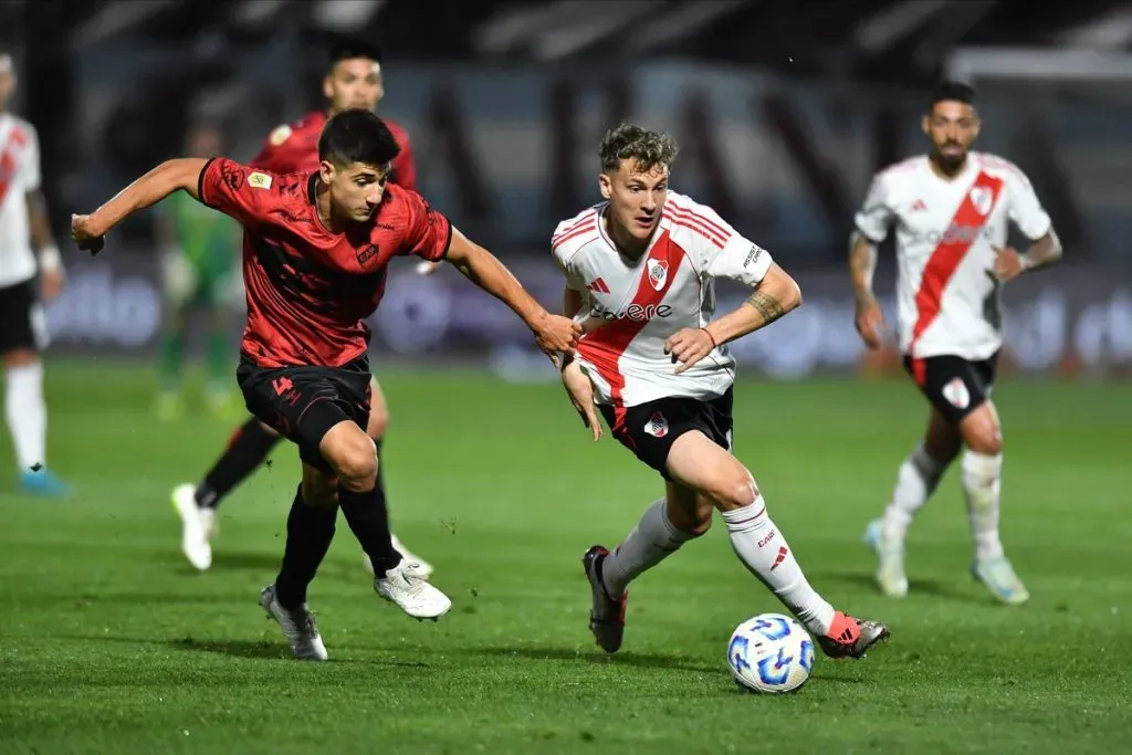 Facundo Colidio en acción. (Foto: Prensa River)