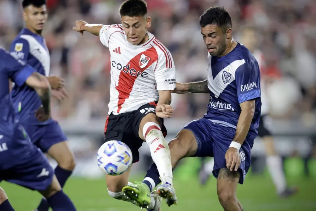 River mostró dos caras ante Vélez en el Monumental.