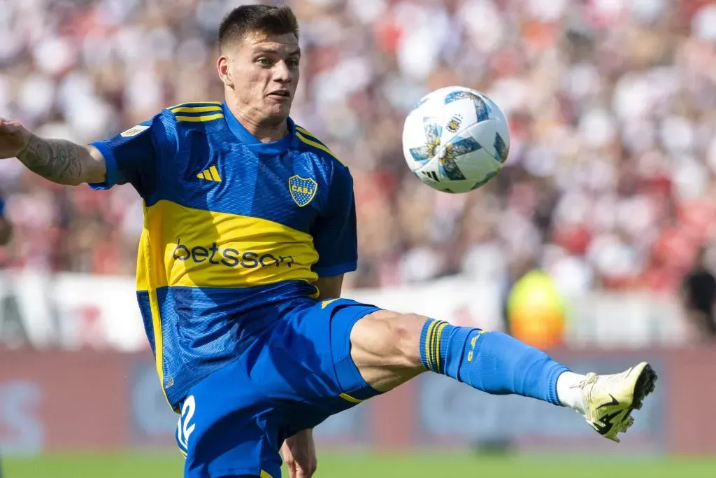 Kevin Zenón en Boca (Imago)