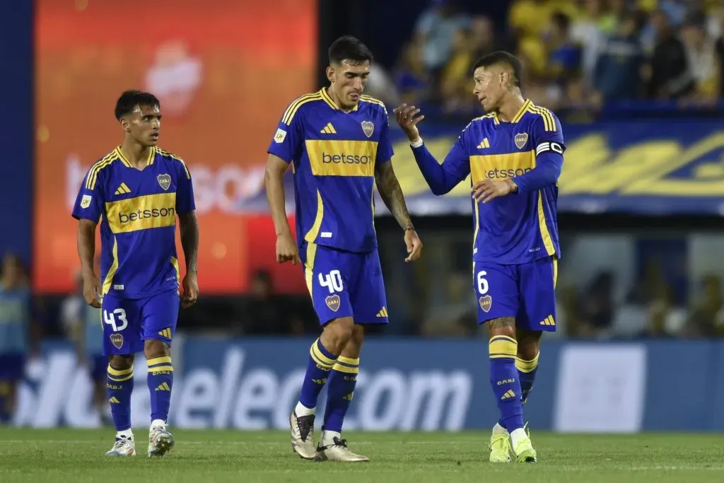 Di Lollo y Rojo, los dos considerados titulares en la defensa por Gago. (Getty Images)