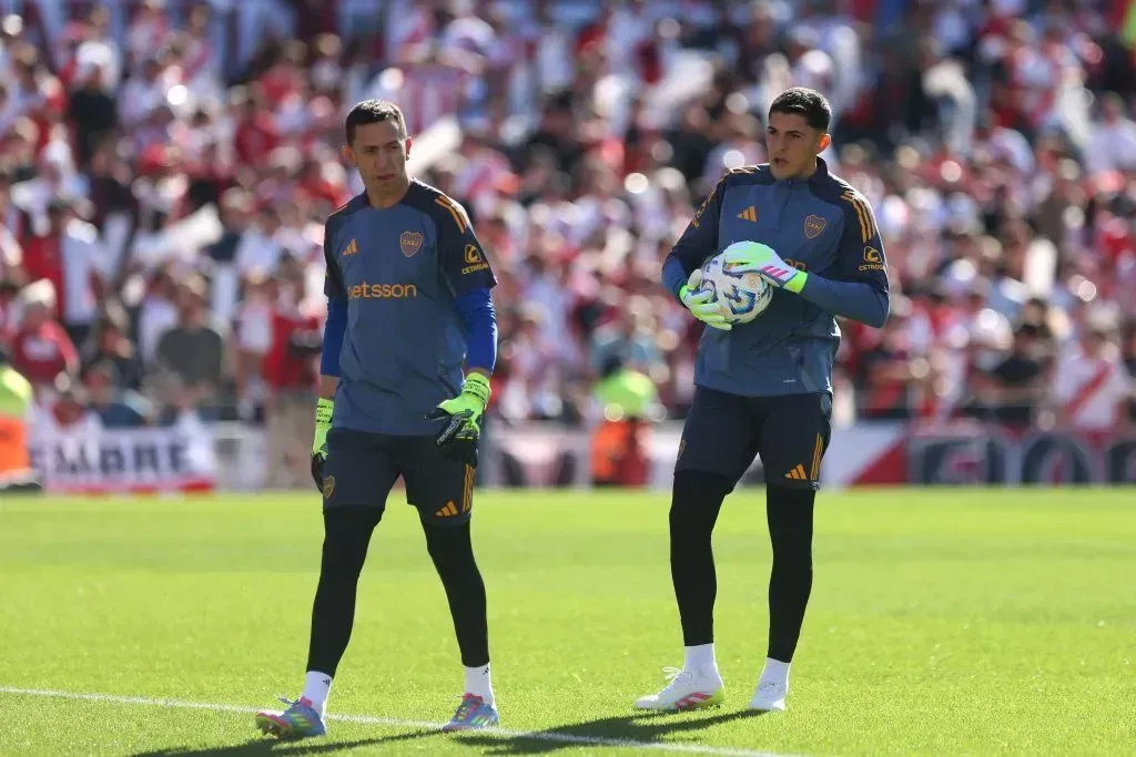 Riquelme quiere reforzar el arco de Boca para el 2026. (Getty Images)