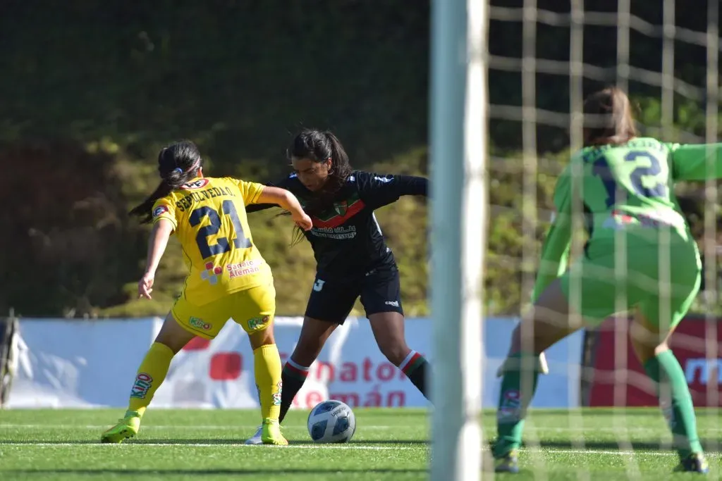 El partido terminó empatado 2-2 con gran actuación de Camila Gómez Ares. | Consuelo Cabrera, Comunicaciones Palestino