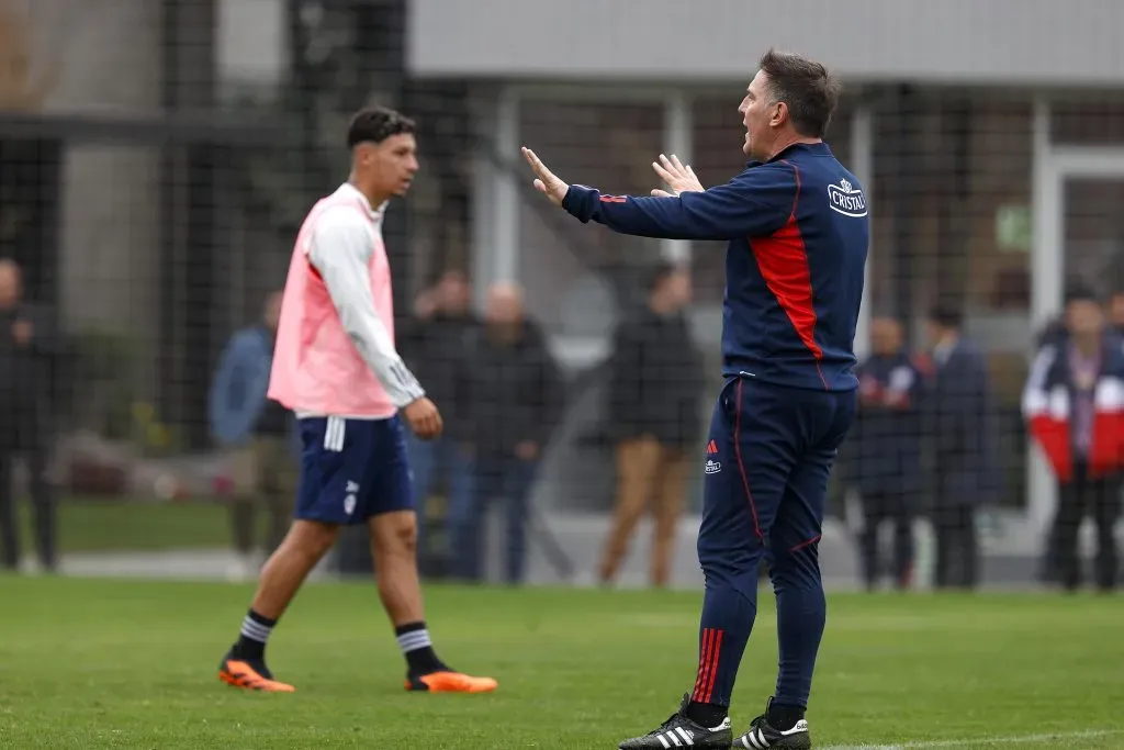 Eduardo Berizzo tendrá varios microciclos en este receso del Campeonato Nacional. Foto: Carlos Parra | Comunicaciones FFCh