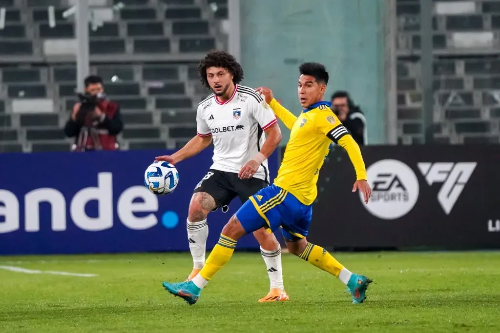 Las bajas en Colo Colo, como la de Maximiliano Falcón por acumulación de amarillas, obligan a ir con un equipo joven ante Boca Juniors. Foto: Guille Salazar, RedGol.