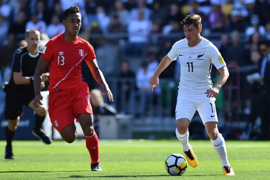 Marco Rojas jugando por la selección de Nueva Zelanda. (Kai Schwoerer/Getty Images)