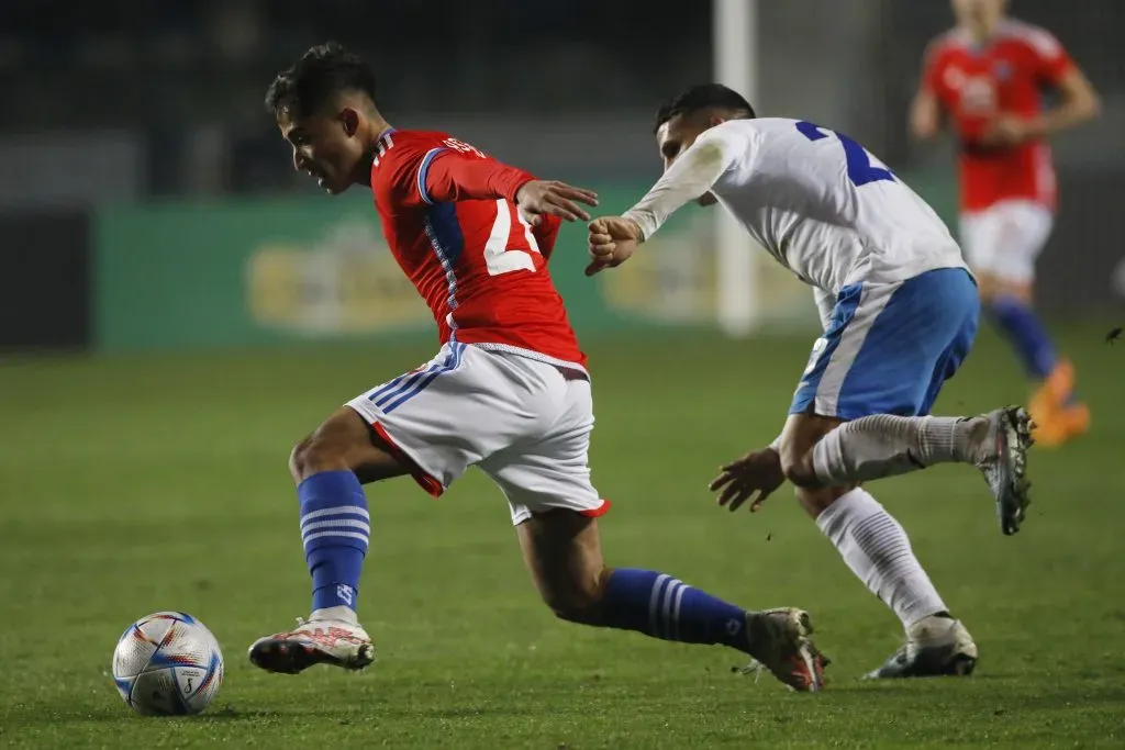 Lucas Assadi sumó minutos en el segundo tiempo ante Cuba. Foto: Marco Vazquez/Photosport