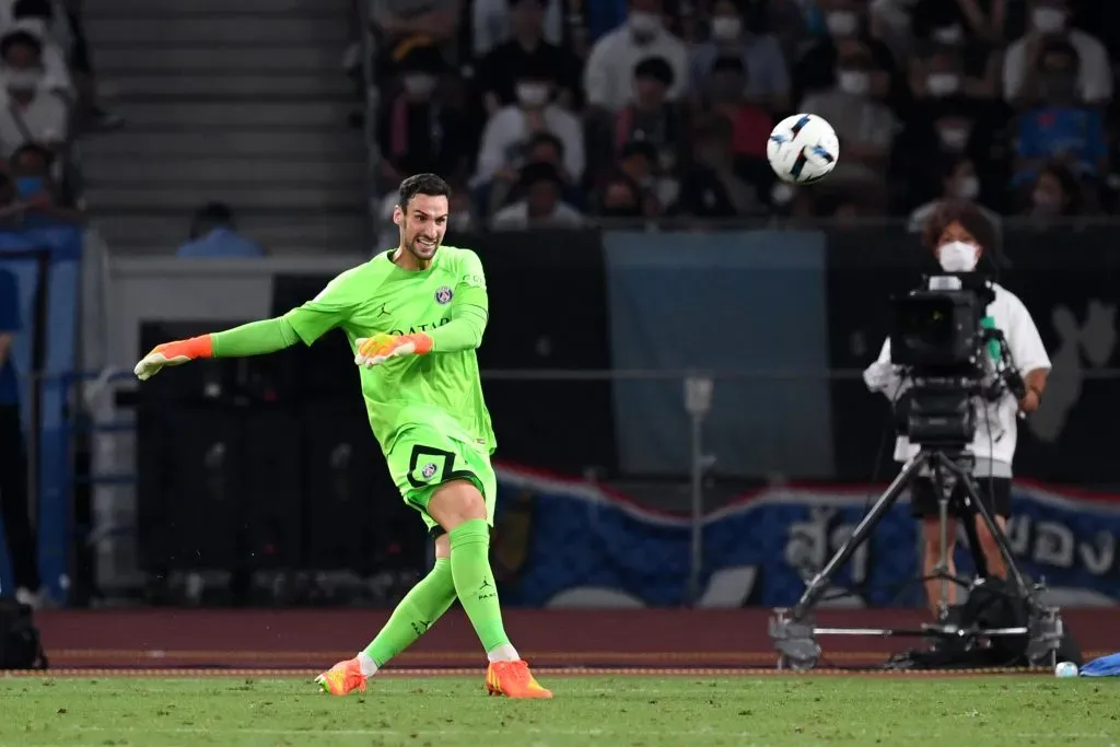 Sergio Rico logró salir del coma y sigue avanzando a paso firme en su recuperación. Foto: Getty Images.