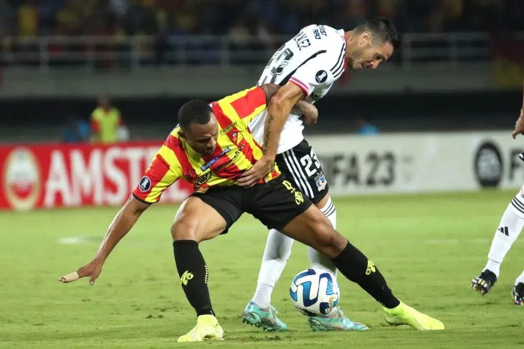 Ramiro González es la gran duda en la formación de Colo Colo para Copa Libertadores. Foto: Photosport.