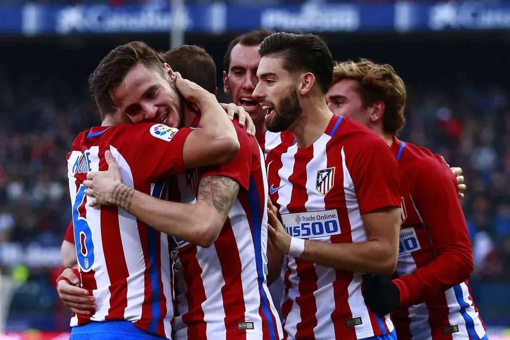En el 2016 Atlético de Madrid cambió su escudo… ¿Volverá a sus raíces de la mano de sus socios? | Foto: Getty Images.
