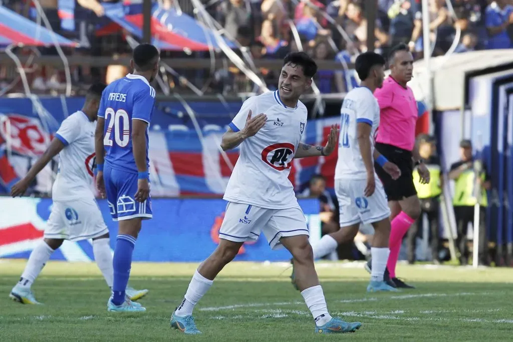 Huachipato reservó a Javier Altamirano para el duelo con los azules. Foto: Jonnathan Oyarzun/Photosport