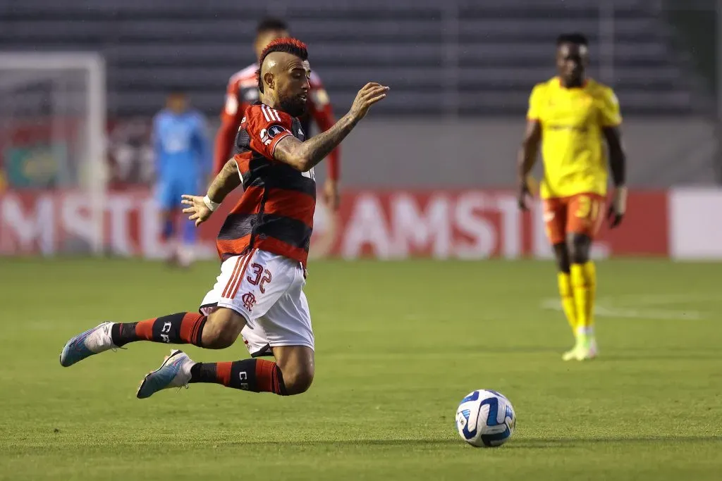 Arturo Vidal se marcha del Flamengo con 51 partidos jugados y dos goles anotados. | Foto: Getty Images.