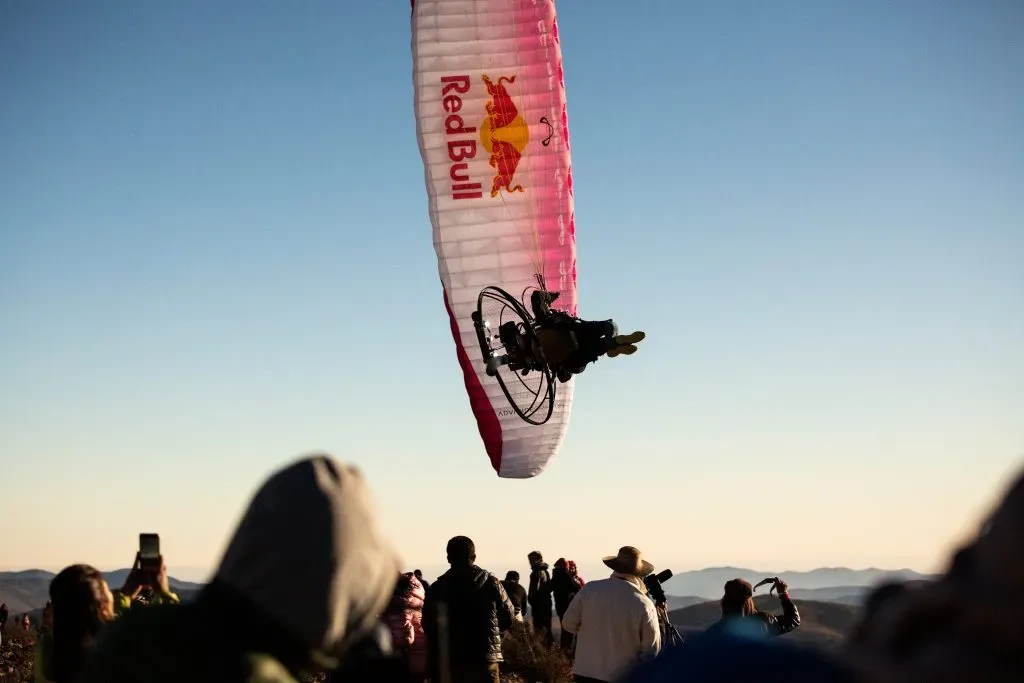 Victor Carrera: Paragliding – Red Bull Athlete Profile