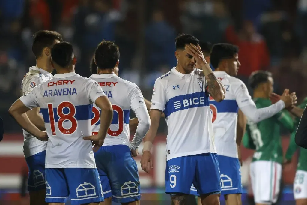 Universidad Católica no encuentra la forma de recuperar la memoria. La UC cayó ante Audax. Foto: Photosport.