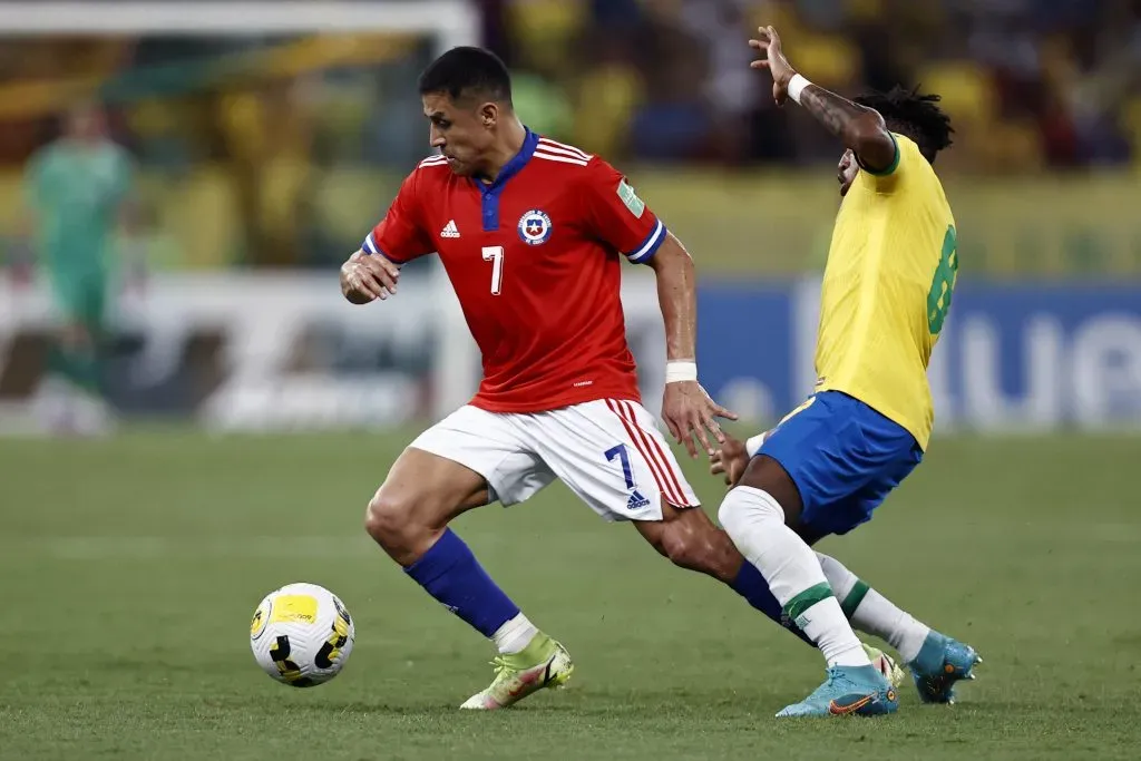 Alexis Sánchez podría llegar al fútbol brasileño si no encuentro club en Europa. | Foto: Getty Images.