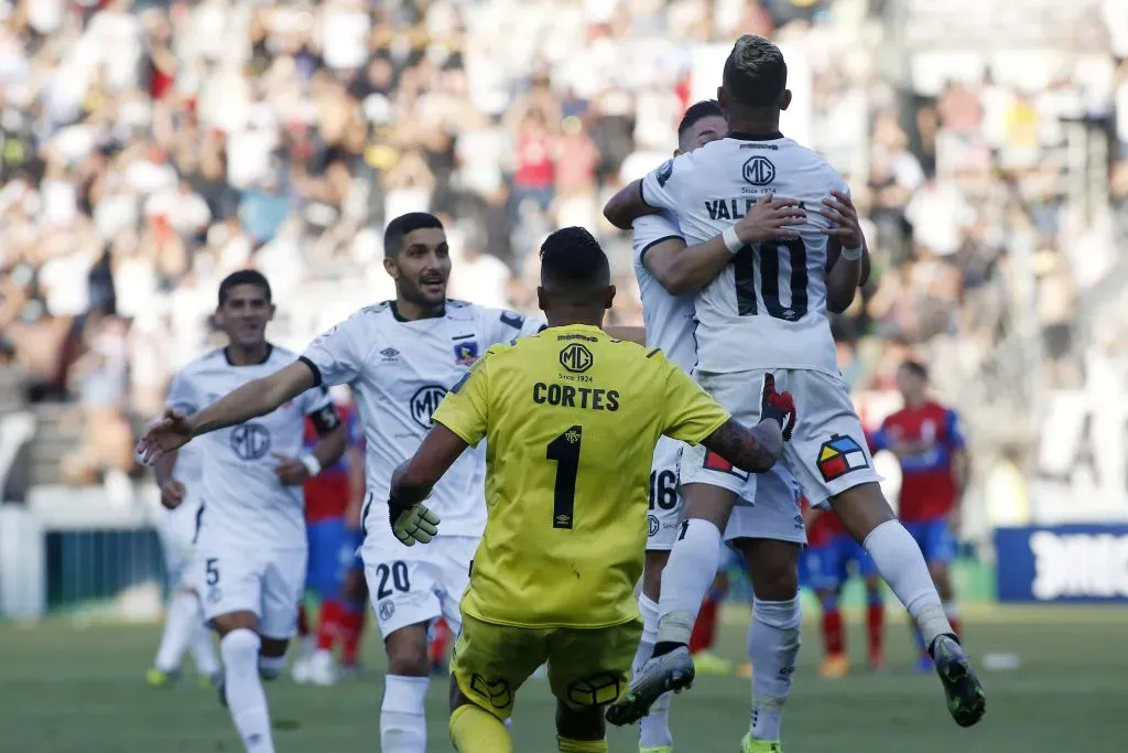 La última vez que Colo Colo y la UC se vieron las caras por la Copa Chile fue en la edición 2019. En ese entonces el Cacique se impuso vía penales tras igualar 1-1 en tiempo reglamentario. | Foto: Photosport.