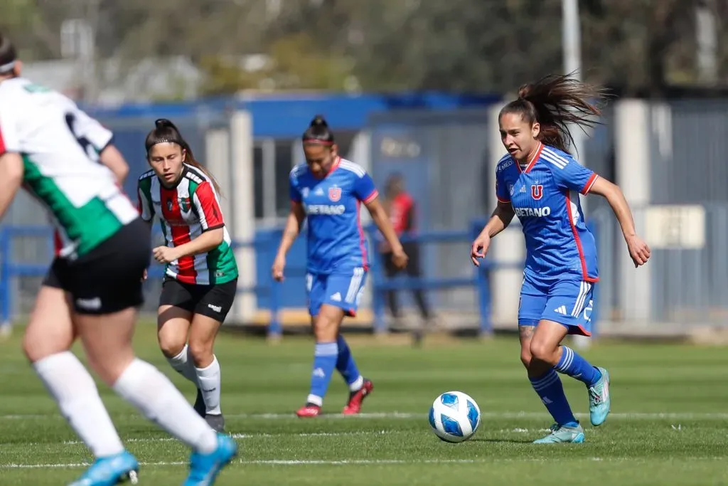 Universidad de Chile empató 1-1 con Coquimbo, 2-2 con Colo Colo y 0-0 con Palestino, además de 1-1 con Santiago Morning en el Chile 2. | Prensa U de Chile