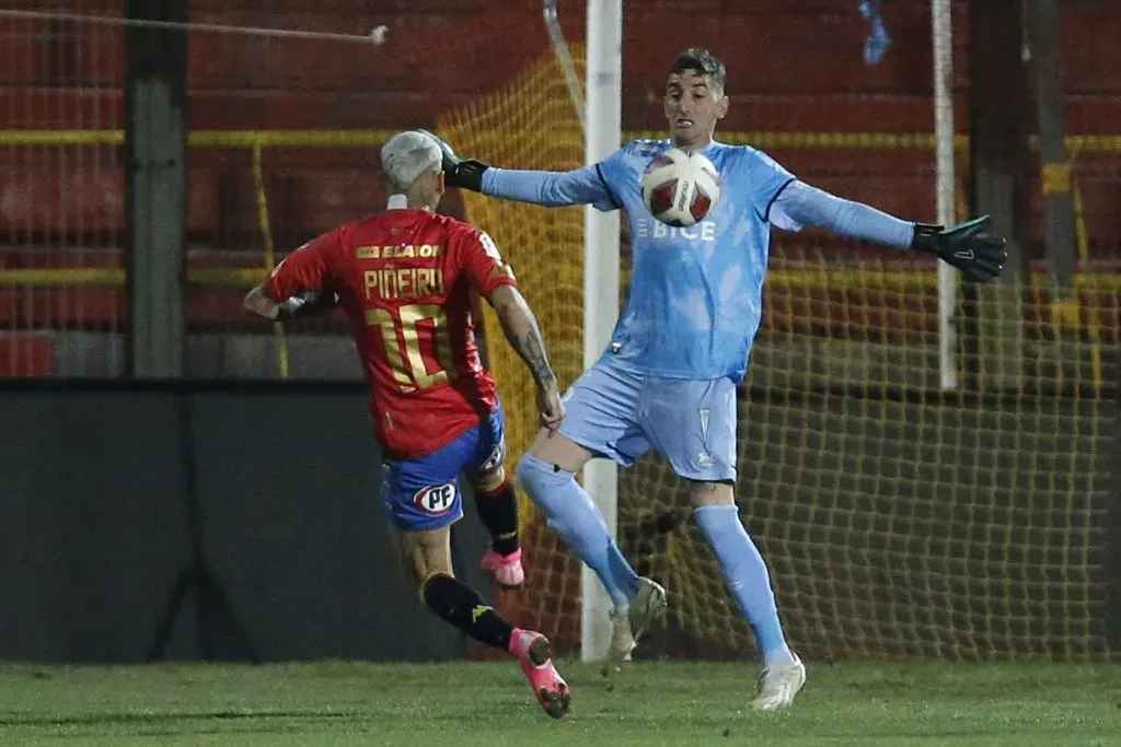 El 2-1 de Unión Española ante Universidad Católica fue gracias a una gran definición de Rodrigo Piñeiro.