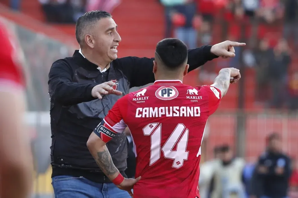 García estaba desgastado en la banca de Ñublense (Photosport)