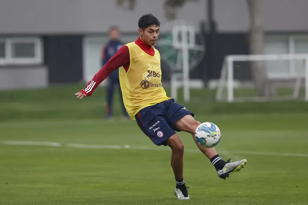 Darío Osorio fue otro de los que se sumó este martes para completar el plantel de la selección chilena. Foto: Comunicaciones La Roja