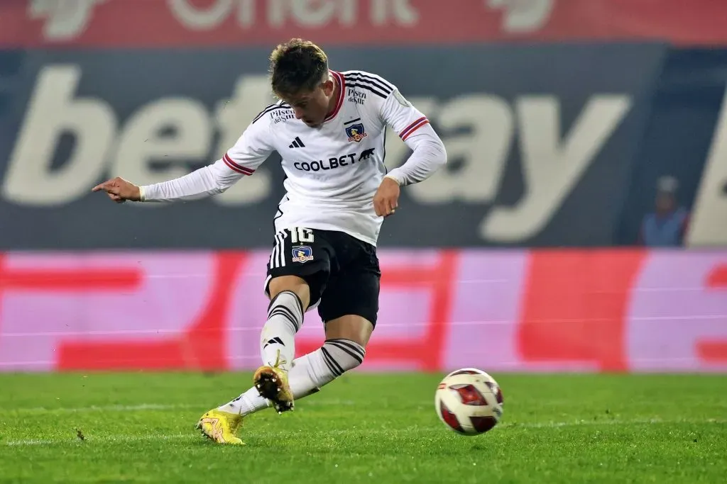 Pablo Parra apenas suma diez minutos de juego con la camiseta del Cacique en este segundo semestre. | Foto: Colo Colo.