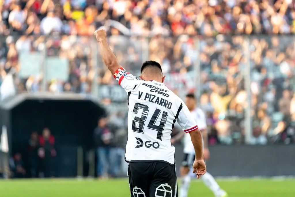 Pizarro pasó de ser capitán a quedar fuera de la citación para enfrentar a Cobreloa. | Foto: Photosport