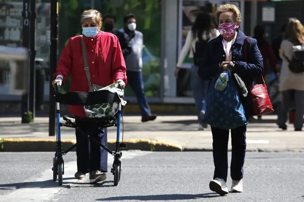 Los pensionados también pueden postular al préstamo de salud de Fonasa. (Foto: ATON)