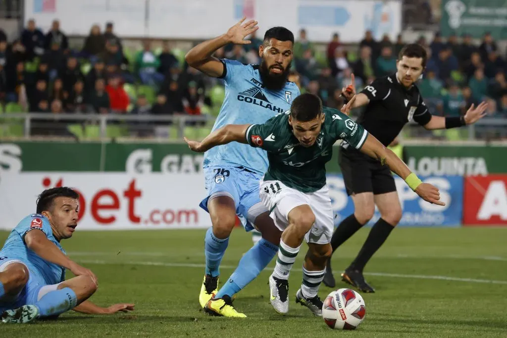 Deportes Iquique enfrentándose a Wanderers en la Primera Rueda.