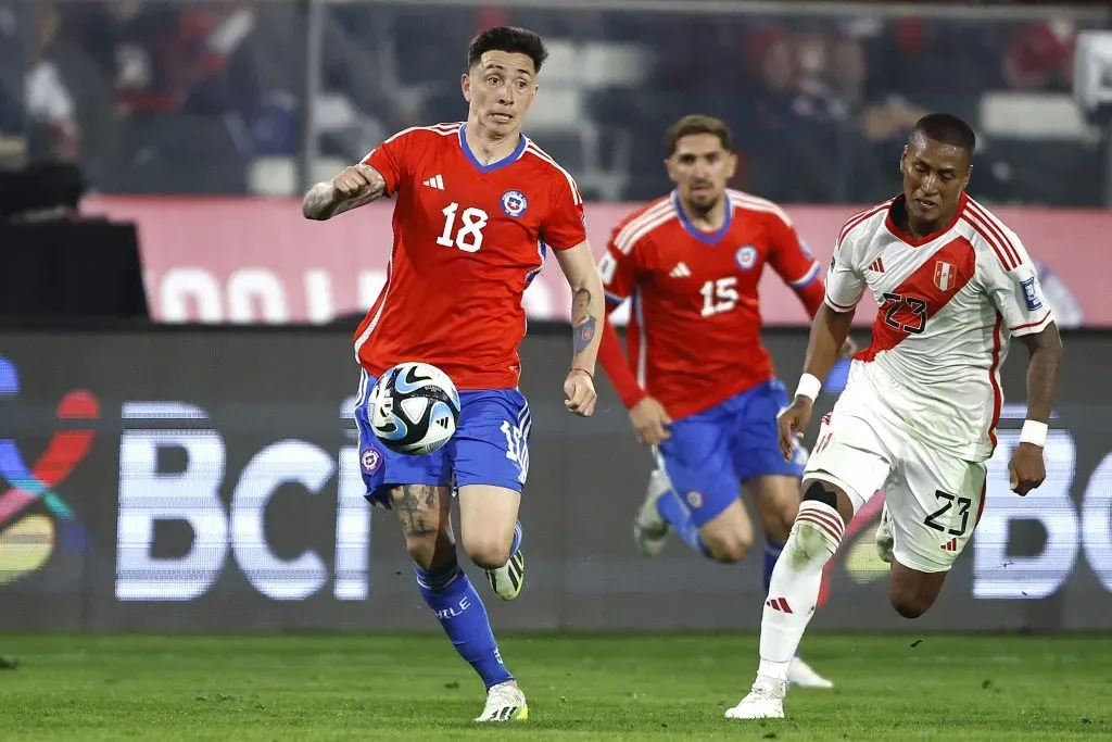 Echeverría fue gran valor en la Roja de Berizzo los últimos dos partidos