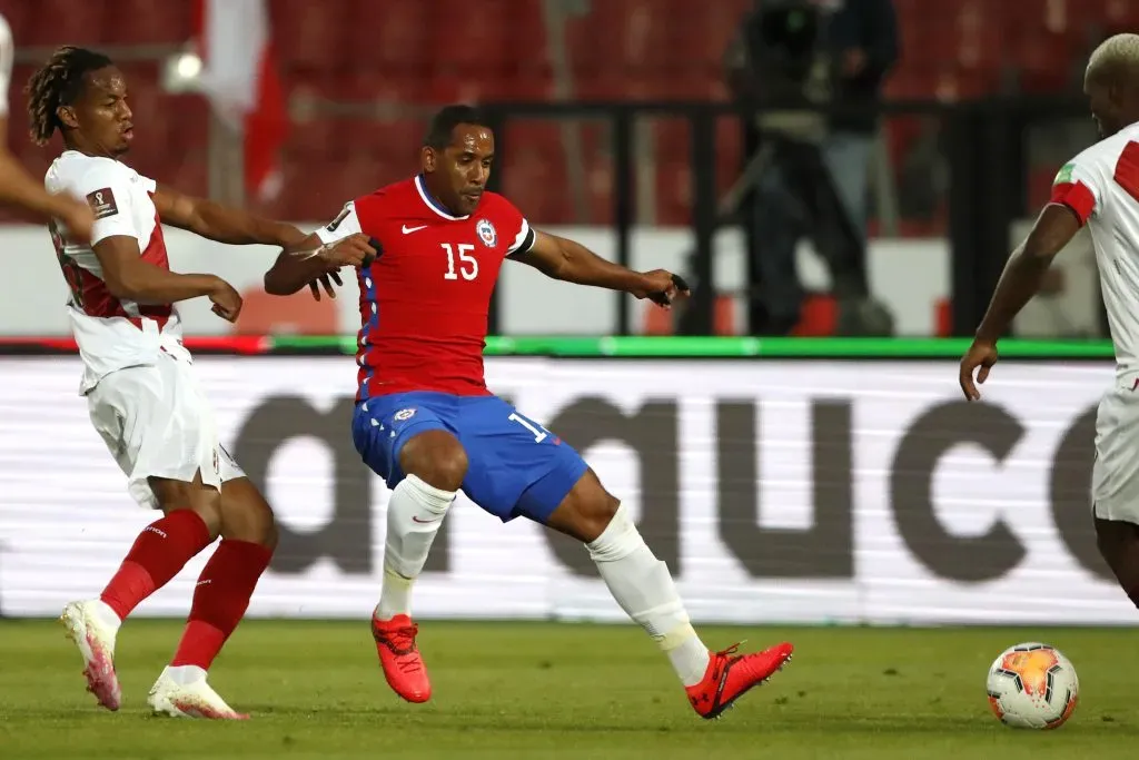 Jean Beausejour jugó con grandes compañeros en la Roja (Photosport)