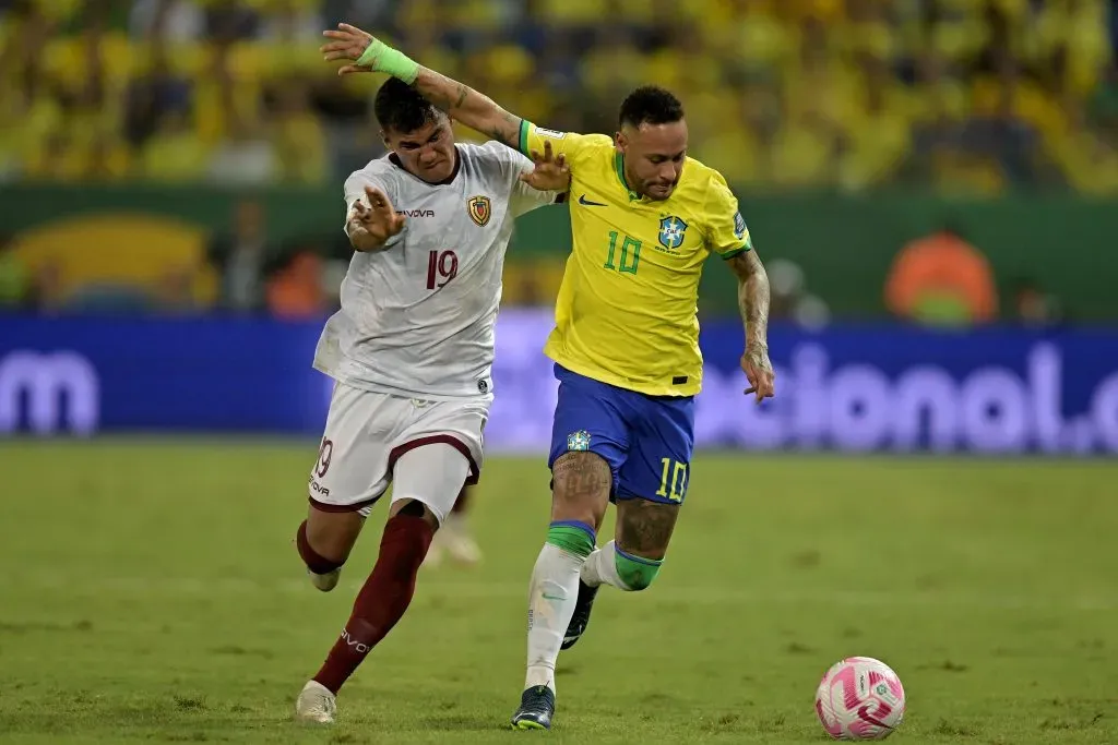 Neymar y Brasil no pudieron evitar el empate de Venezuela.
