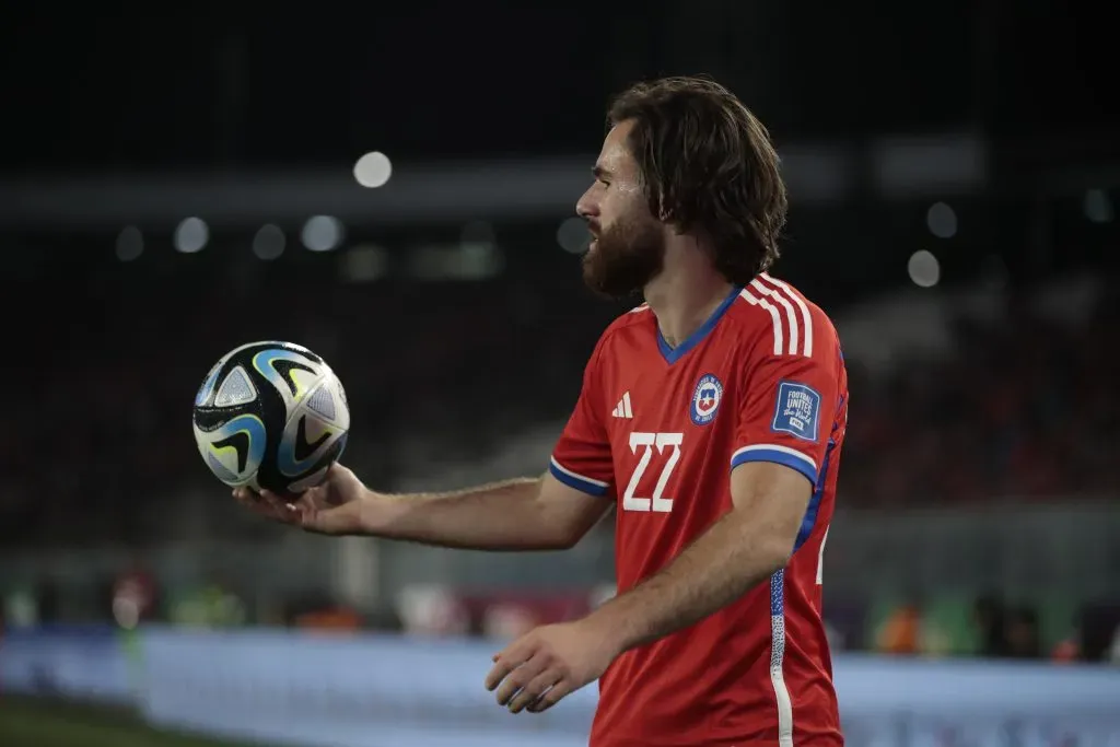 Brereton con la selección chilena frente a Perú.