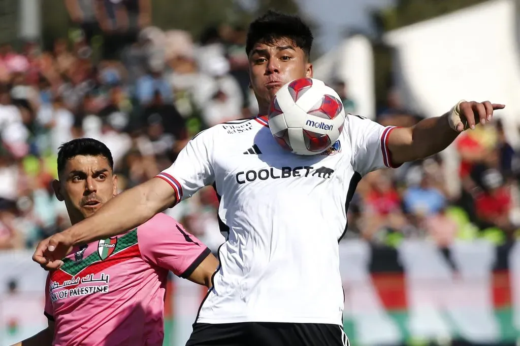 Damián Pizarro lleva una buena temporada en Colo Colo. Foto: Javier Salvo/Photosport