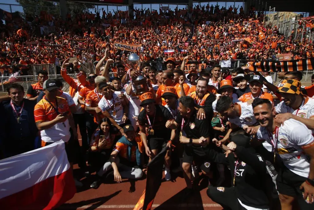 La celebración de Cobreloa en Talca. Foto: Jose Roblres/Photosport