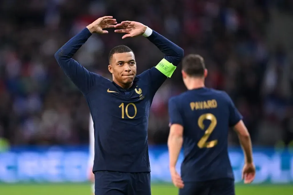 Mbappé sigue en modo crack con su país