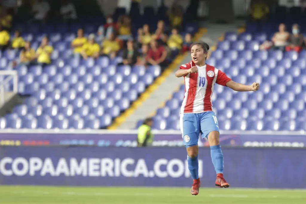 Rebeca Fernández juega en Universidad de Chile y es una de las figuras top de Paraguay para enfrentar a La Roja Femenina. | Foto: Conmebol