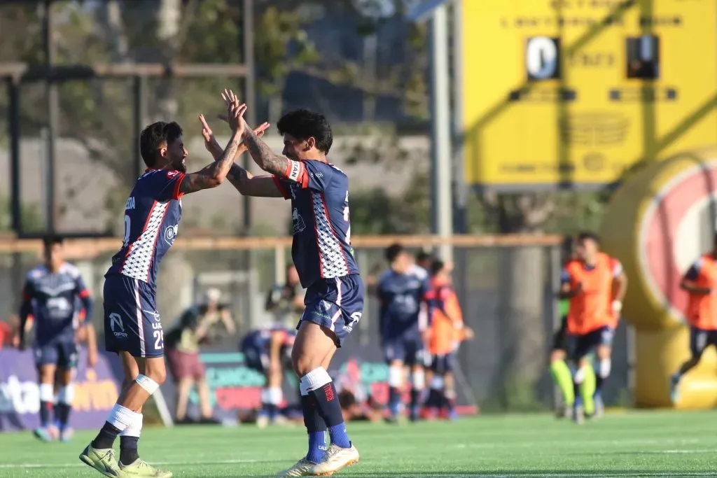 Deportes Recoleta celebró en los descuentos del segundo tiempo. Foto: Jorge Loyola/Photosport