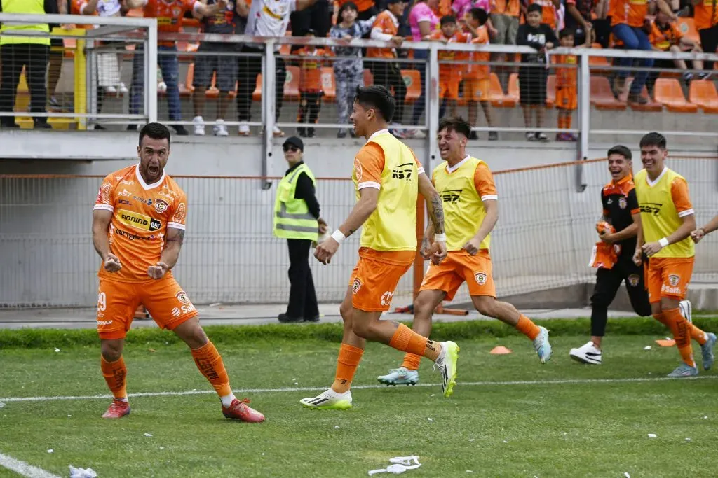 Cobreloa cierra la temporada con un triunfo ante la U. Foto. Pedro Tapia/Photosport