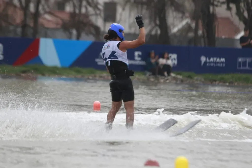 Emile Ritter alcanzó la segunda medalla de oro del Team Chile en Santiago 2023. | Foto: Photosport / Santiago 2023