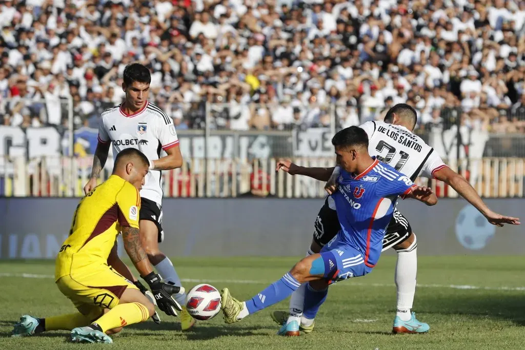 Colo Colo tuvo los precios más bajos en las entradas del Superclásico en el Monumental. Foto: Felipe Zanca/Photosport