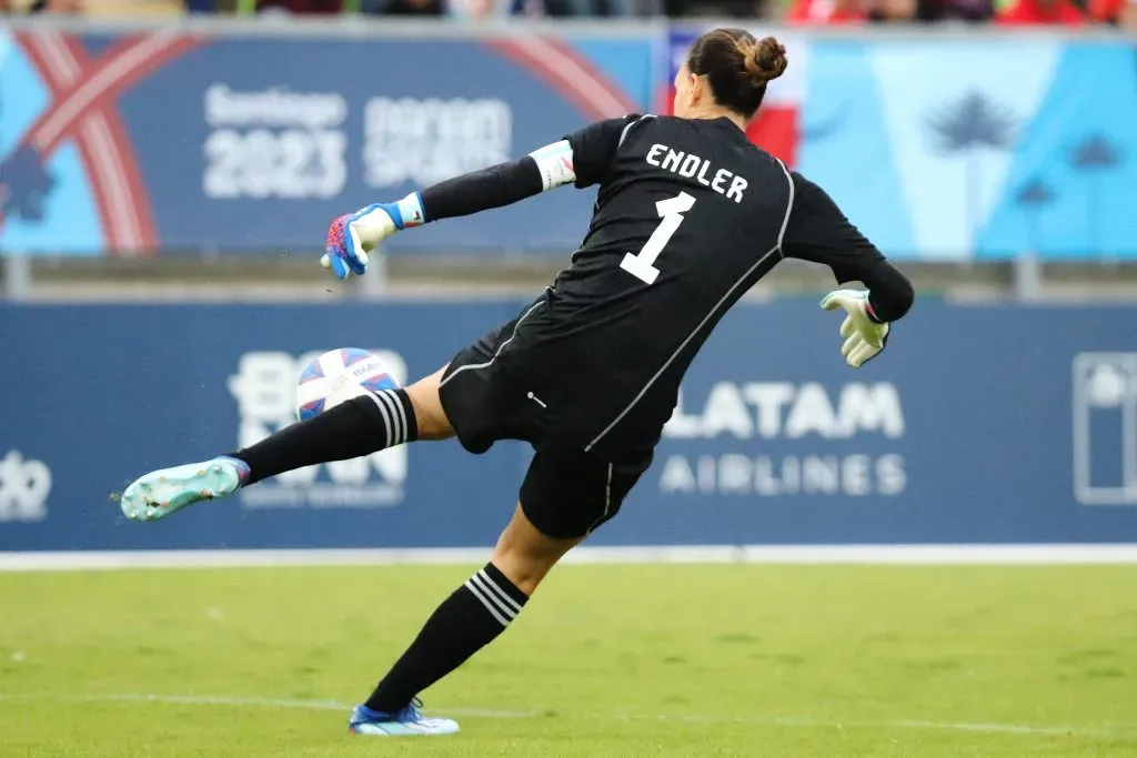 Christiane Endler es una de las figuras chilenas de mayor media en EA Sports FC 24. Foto: Photosport.