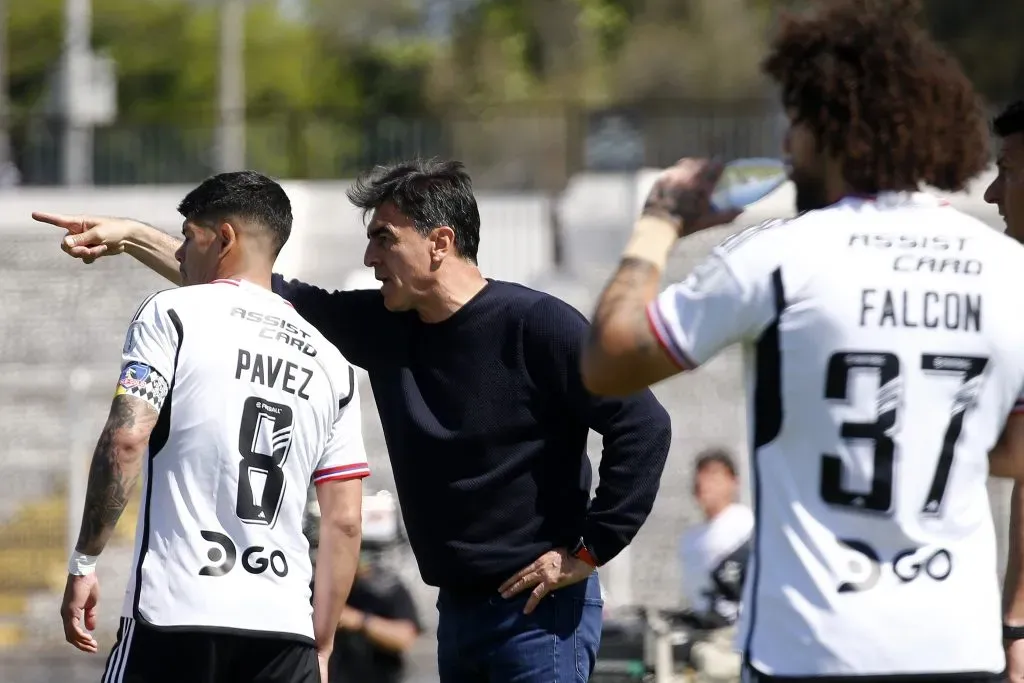 Gustavo Quinteros pide otro amistoso para suplir el suspendido ante Huachipato, para podr cumplir con su cronograma en Colo Colo. Javier Salvo/Photosport