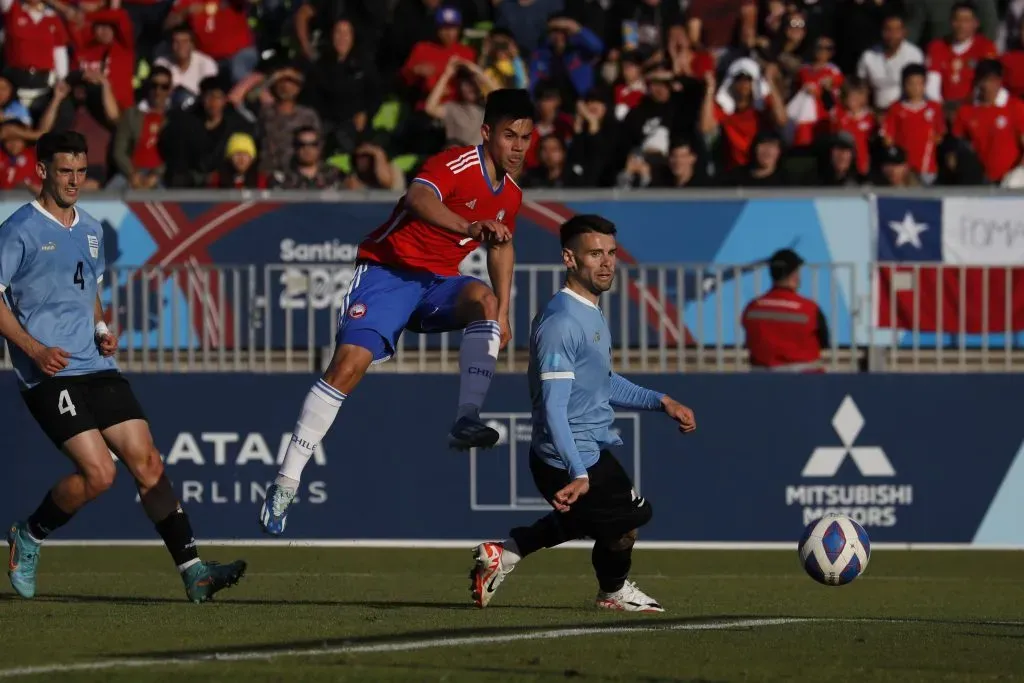 Chile le ganó a Uruguay y clasifica en Santiago 2023. Brayan Cortés se ilusiona.